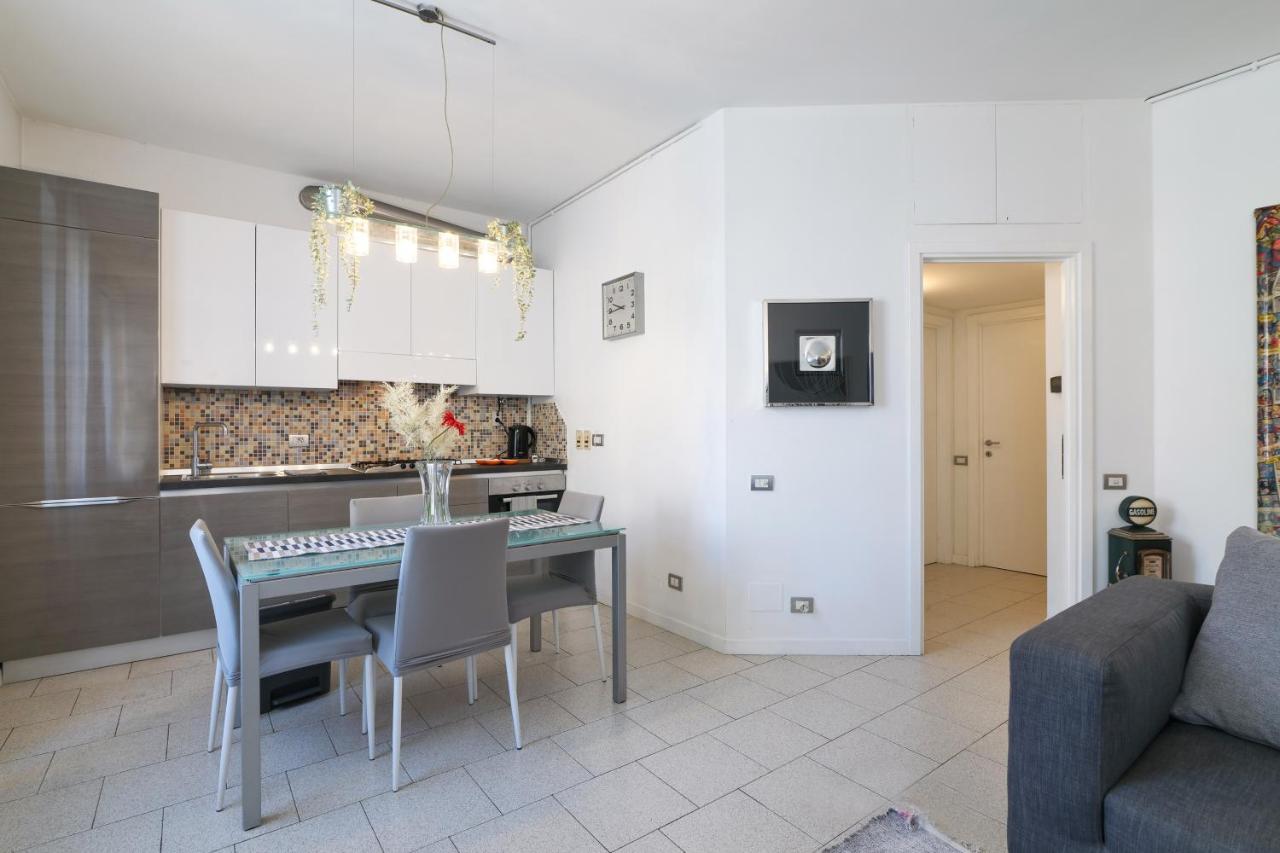 Primopiano - Battaglia A Lägenhet Milano Exteriör bild